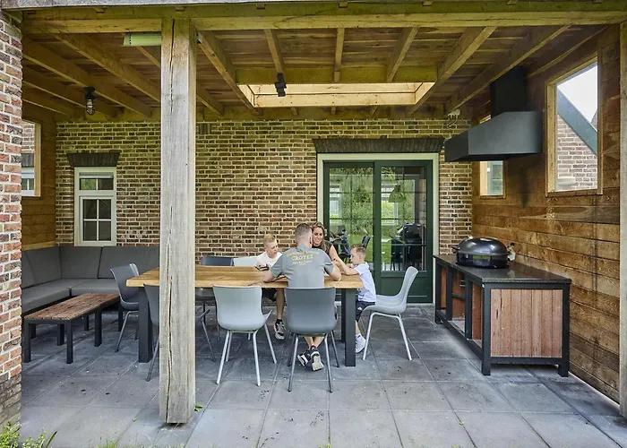 In Limburg With Sauna & Bbq Terrace Вилла *