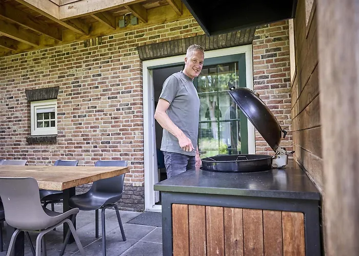 In Limburg With Sauna & Bbq Terrace Вилла